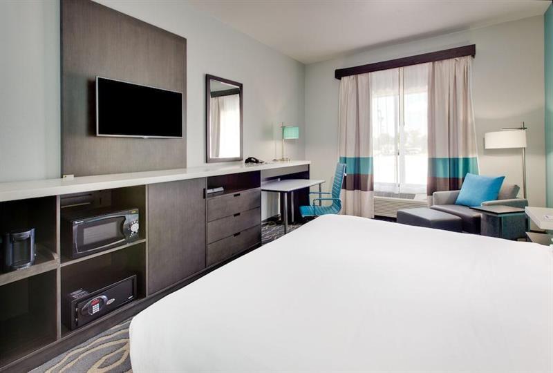 Holiday Inn Express & Suites Fort Worth North - Northlake By Ihg Exterior foto